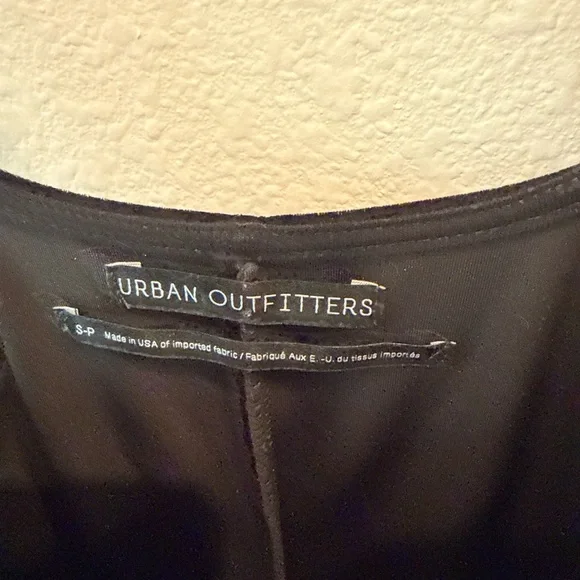 ✨ Classic & chic — perfect for date night, parties, or layering! - Picture 3 of 5